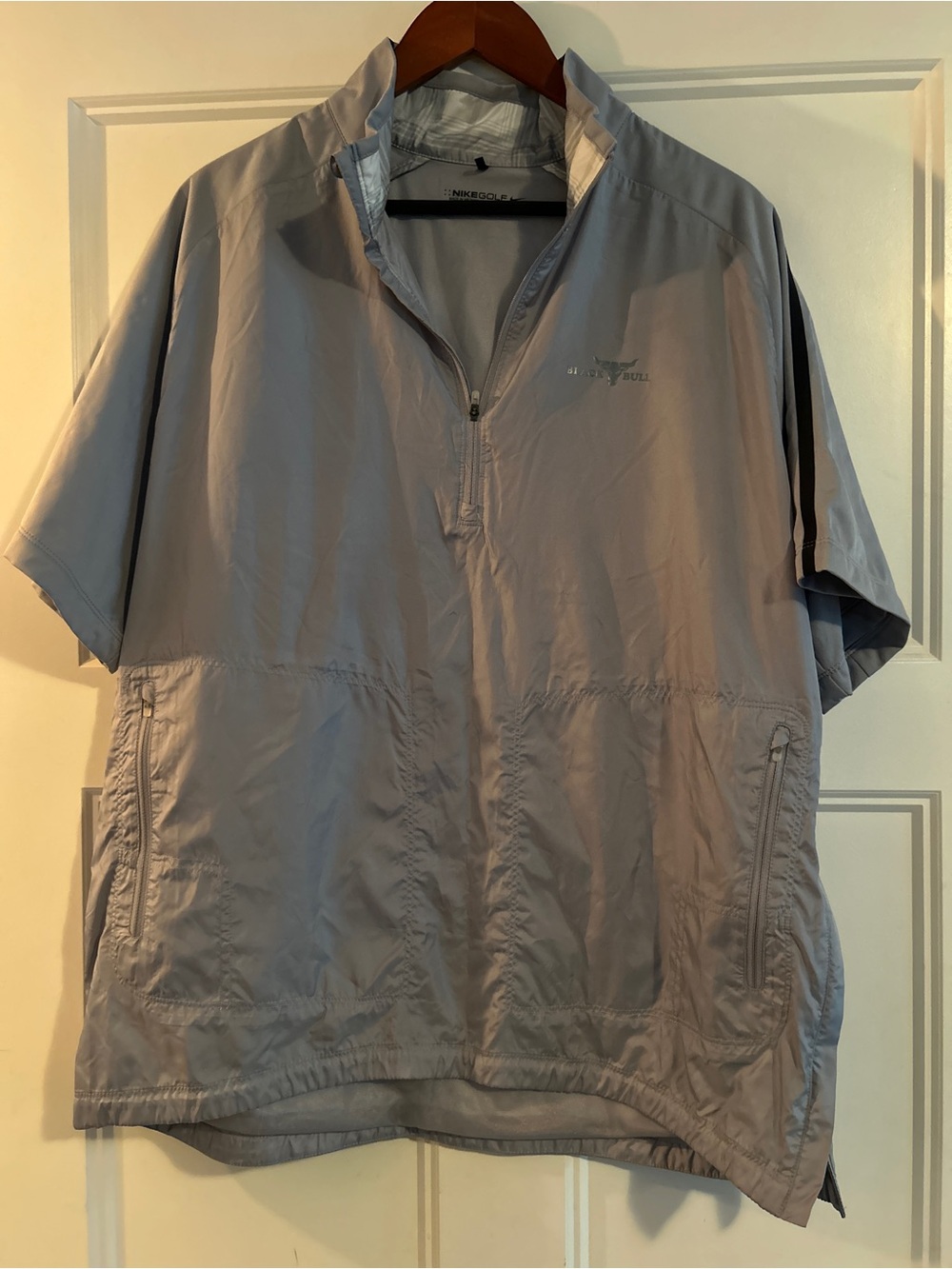 Nike Light Gray Short-Sleeve Shirt Jacket